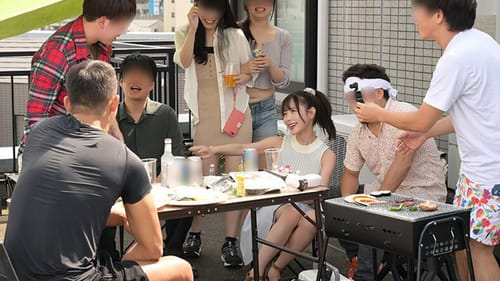 Poster of Bị đám bạn chuốc say, người yêu bị địt tập thể trong bữa tiệc nướng ngoài trời