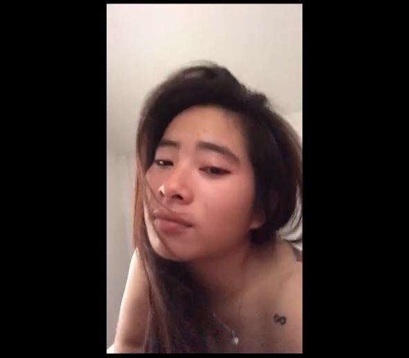 Poster of Chưa tỉnh ngủ đã cho em bú cặc