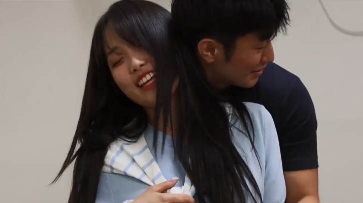 Poster of Em gái tầng trên thích cu bự