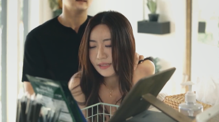 Poster of Làm tình với bạn thân của em gái