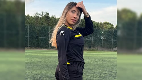 Poster of Nữ trọng tài FIFA người Thổ lộ clip XXX